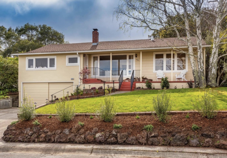 1541 Los Montes Drive