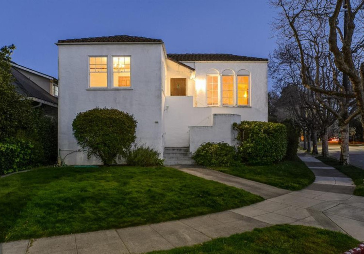 1549 Burligame Avenue