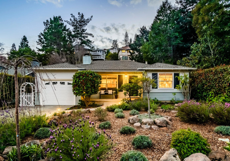 2443 San Carlos Avenue