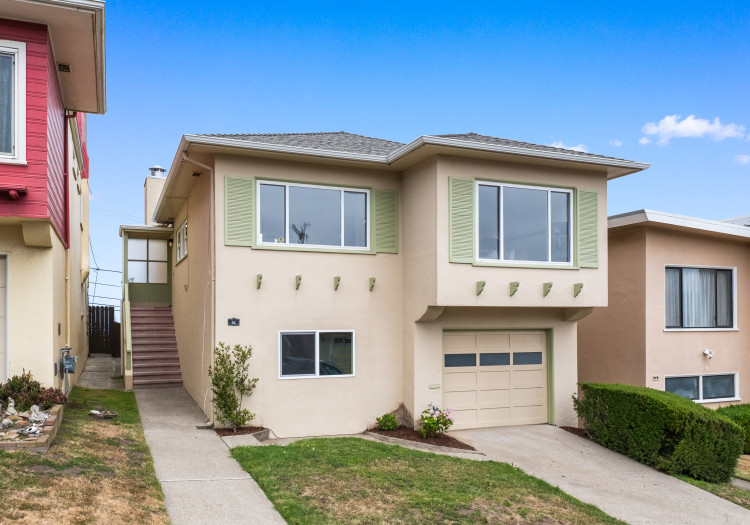 Front exterior at 32 Crestview Ave in the Westlake neighborhood in Daly City
