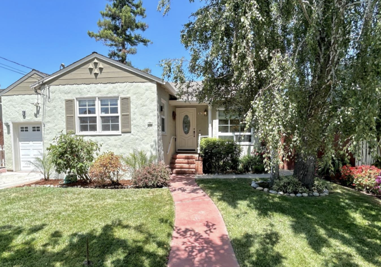 6 Bayswater Avenue