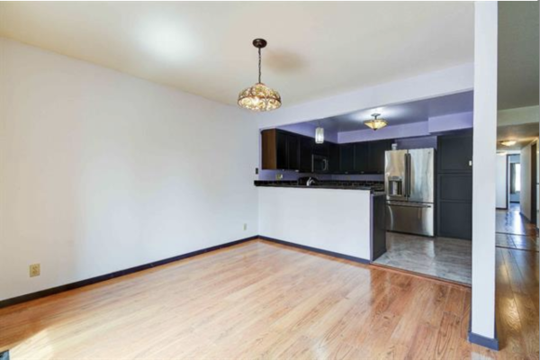 Kitchen / Dining room Before